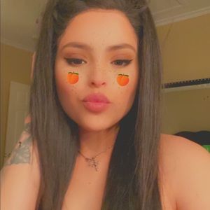 Meet your Posher, Anell